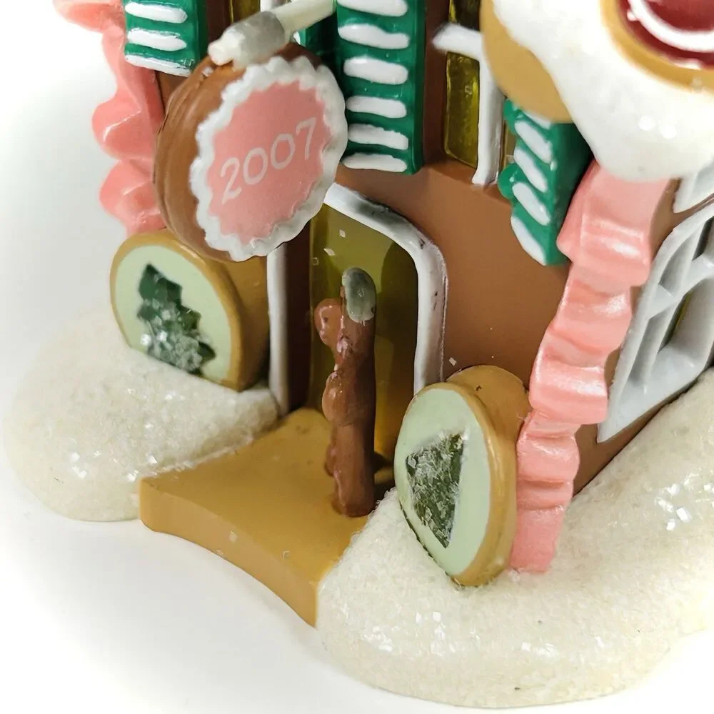 Hallmark Keepsake Bake Shop Noelville 2007 Ornament Second in Series Gingerbread